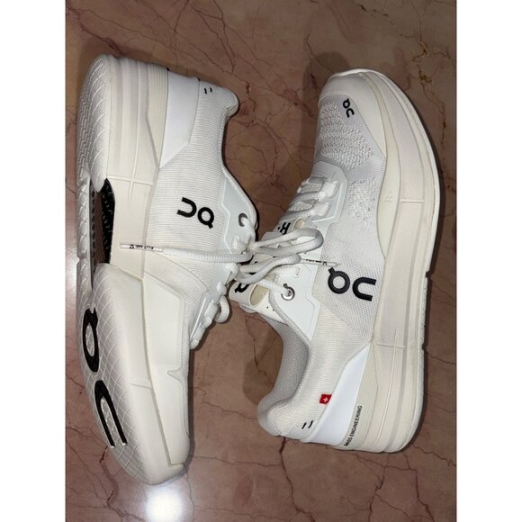 On The Roger Pro Sneakers in Undyed White & Black 7.5 Mens with box Athletic - Picture 10 of 14